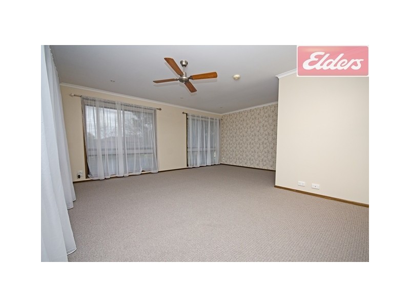 47 Ringwood Crescent, West Albury NSW 2640