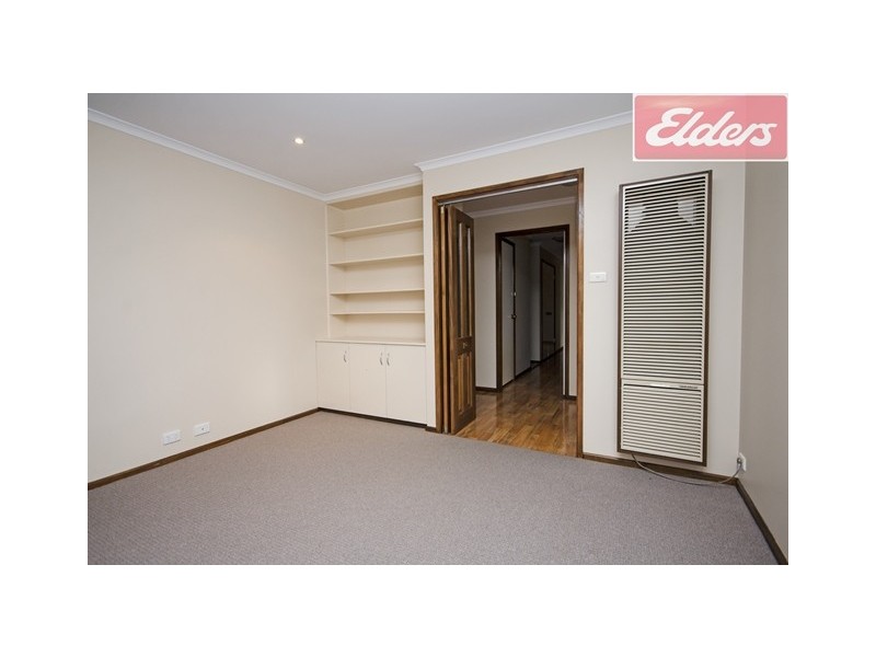 47 Ringwood Crescent, West Albury NSW 2640