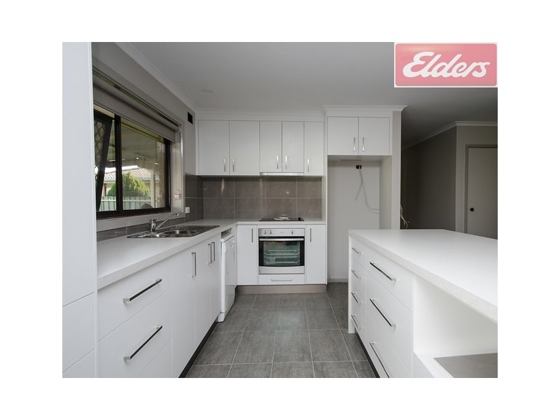 20 Sapphire Circuit, Wodonga VIC 3690