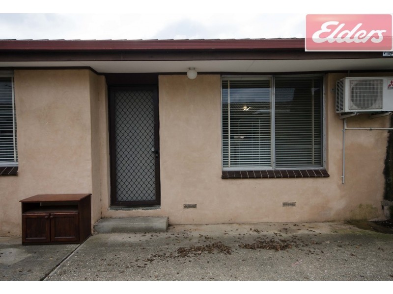 3/ 412 Kotthoff Street, Lavington NSW 2641