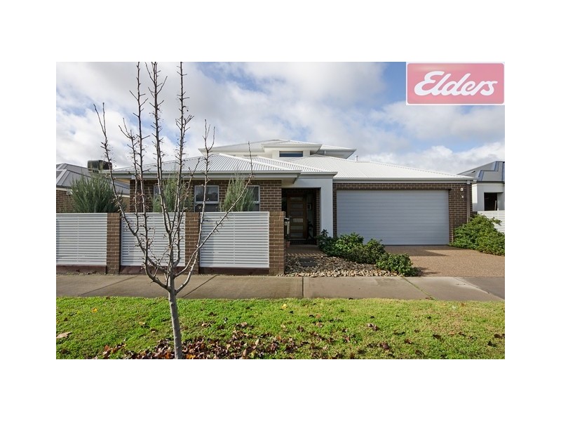 4 Clarendon Avenue, Wodonga VIC 3690