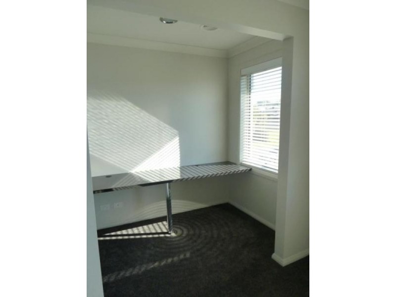 4 Clarendon Avenue, Wodonga VIC 3690