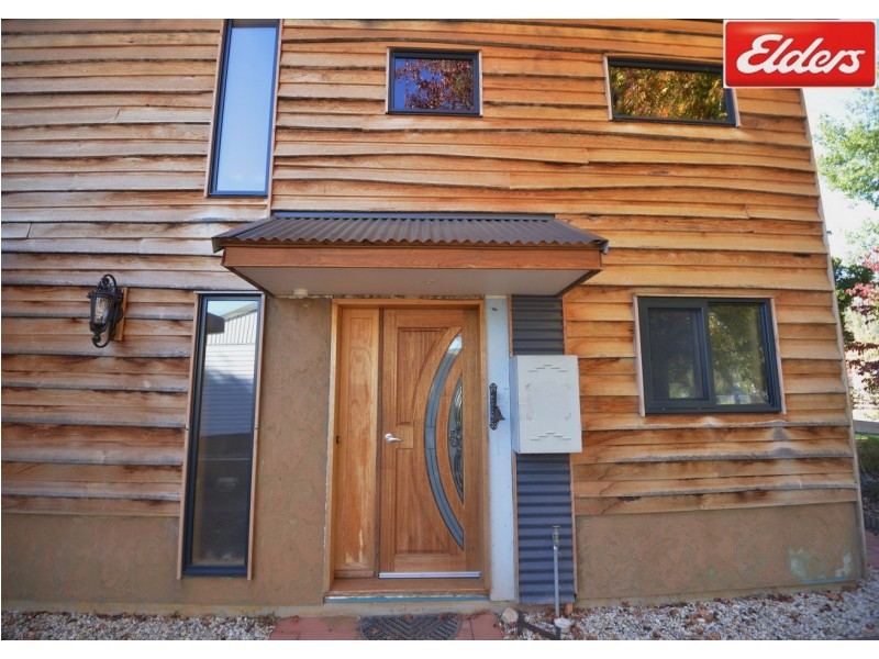 41 Valley Avenue, Mount Beauty VIC 3699