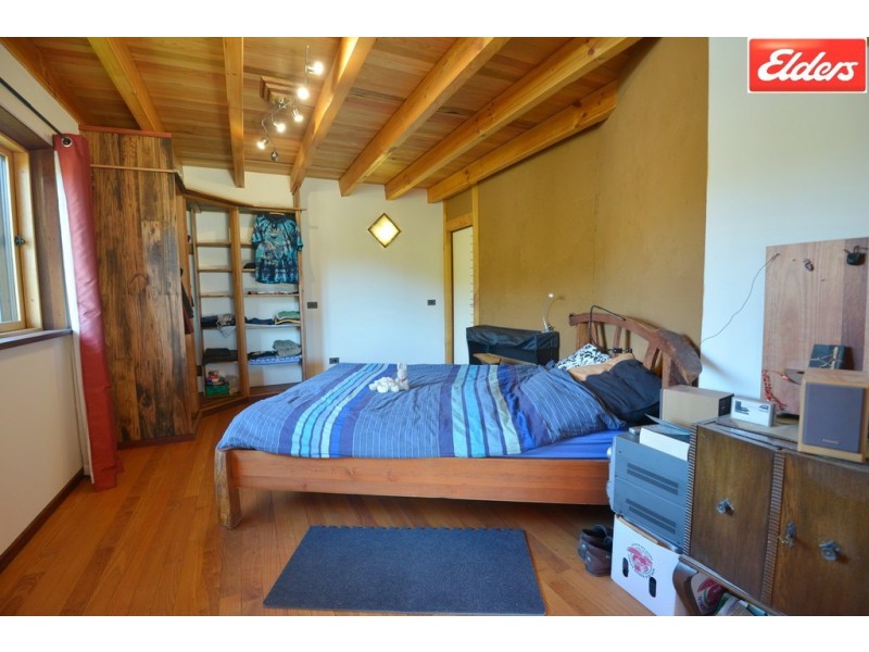 41 Valley Avenue, Mount Beauty VIC 3699