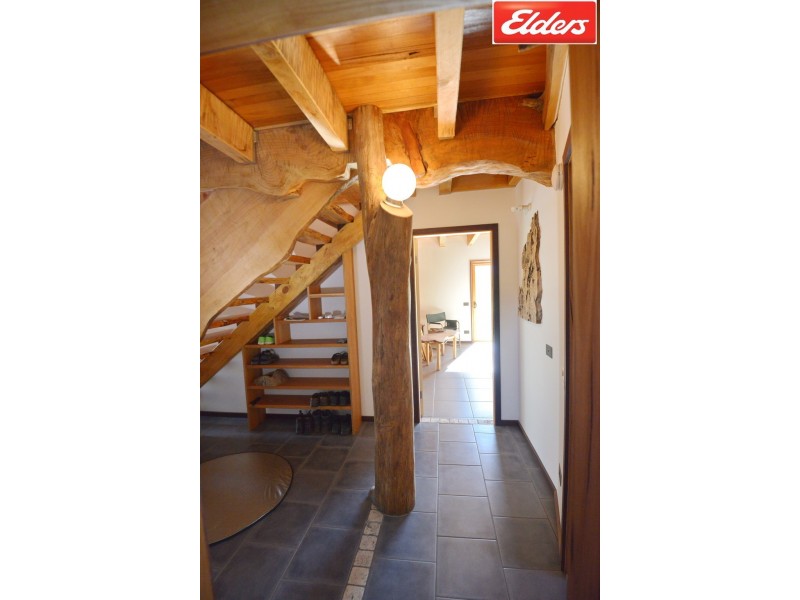 41 Valley Avenue, Mount Beauty VIC 3699