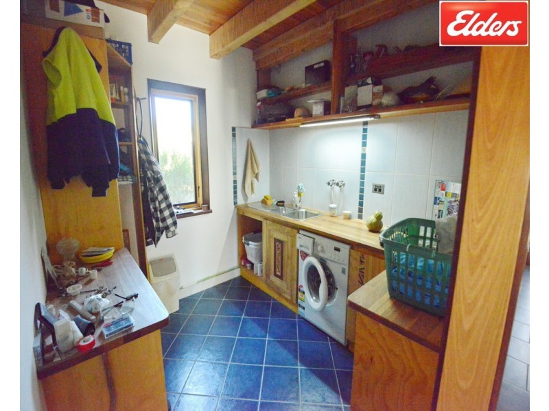 41 Valley Avenue, Mount Beauty VIC 3699