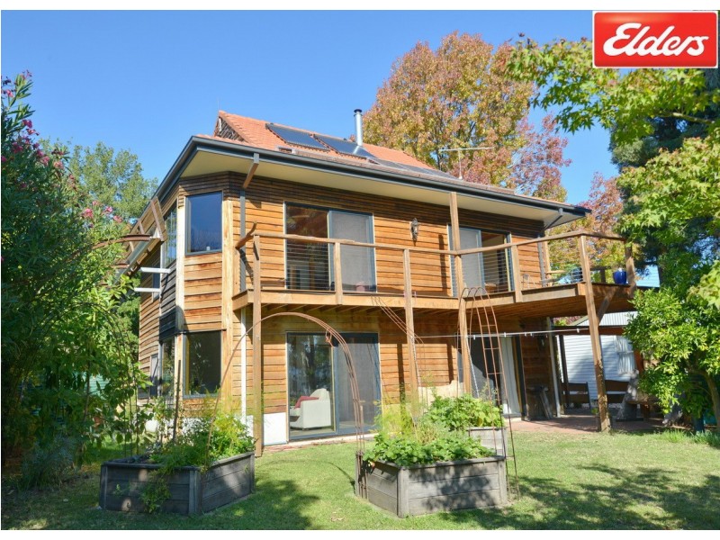 41 Valley Avenue, Mount Beauty VIC 3699