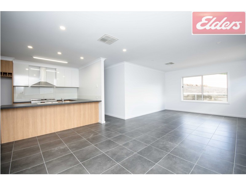 10 McCarthy Street, Wodonga VIC 3690