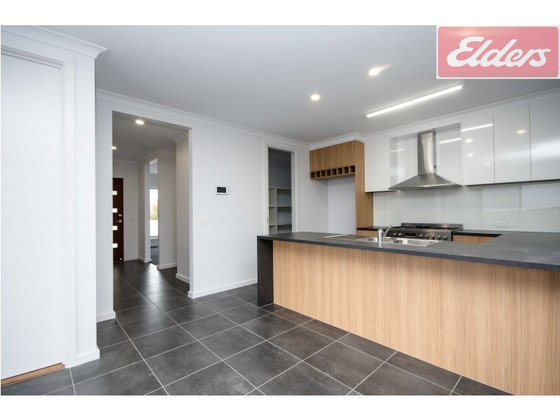 10 McCarthy Street, Wodonga VIC 3690