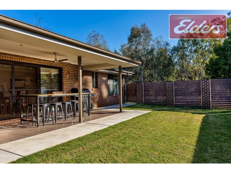 33 Whiteley Circuit, Baranduda VIC 3691