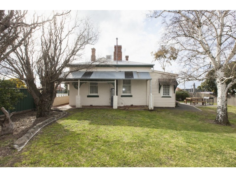 118 High Street, Ararat VIC 3377