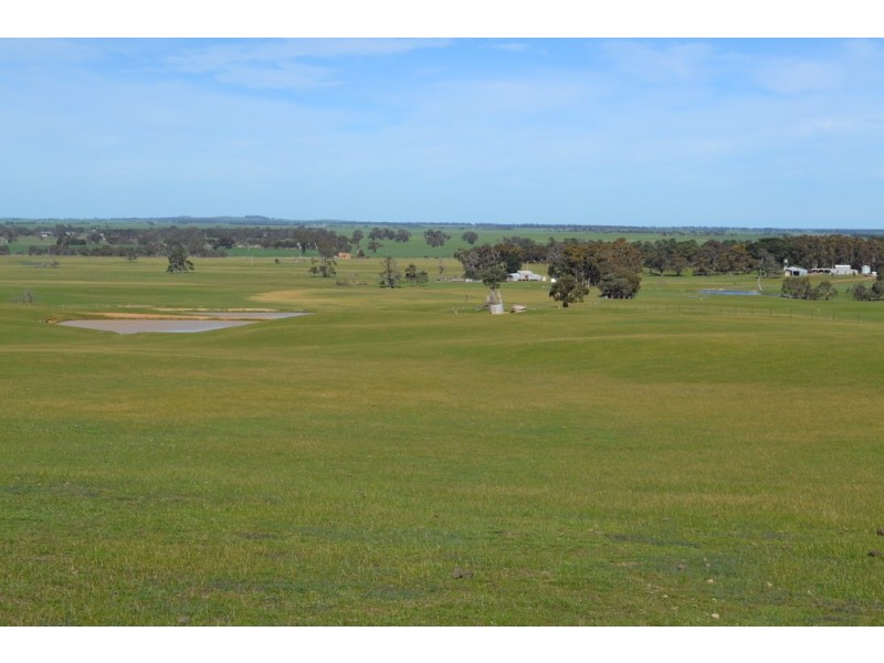 1851 Old Geelong Road, Ballyrogan VIC 3375