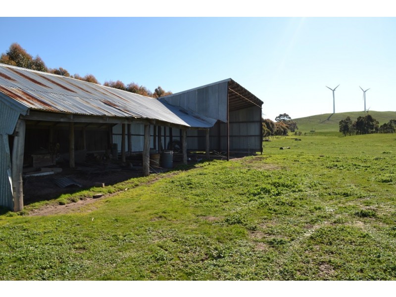 1851 Old Geelong Road, Ballyrogan VIC 3375