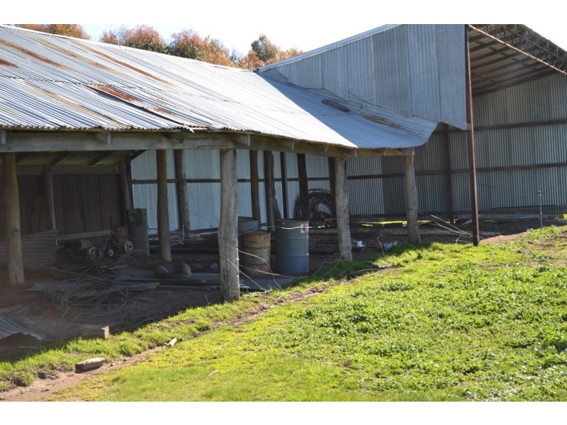 1851 Old Geelong Road, Ballyrogan VIC 3375