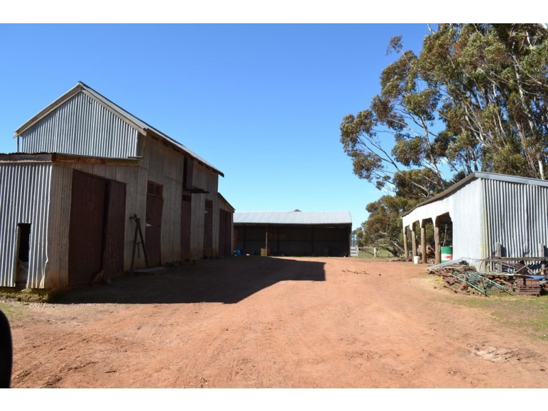 1851 Old Geelong Road, Ballyrogan VIC 3375
