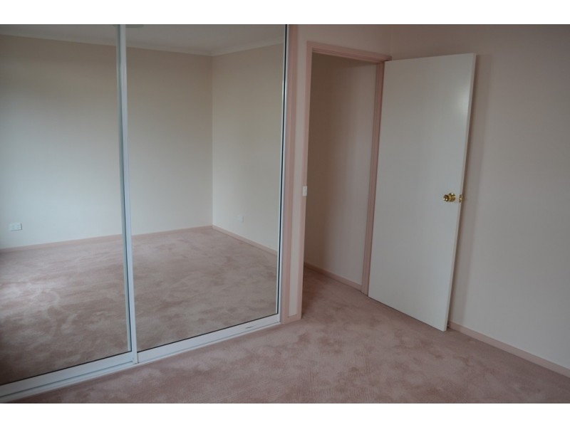 10 Blackie Avenue, Ararat VIC 3377