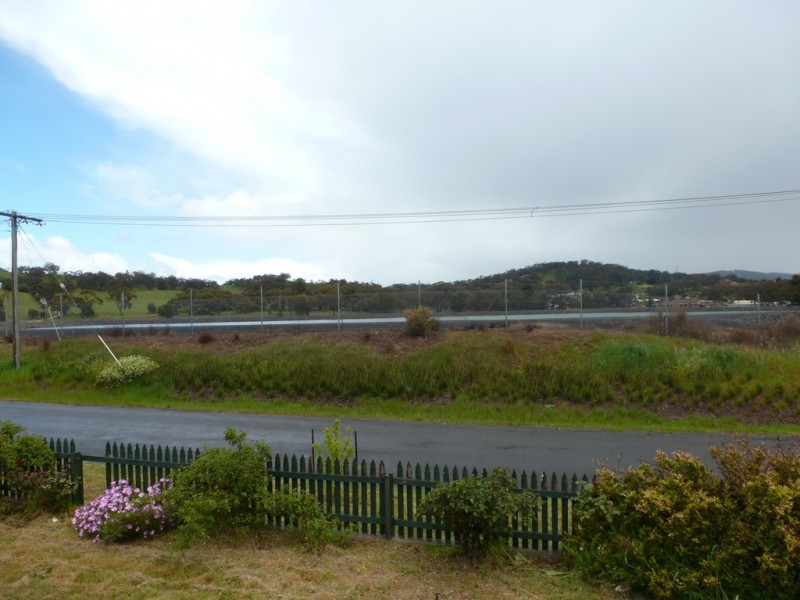 63 Tobin Street, Ararat VIC 3377