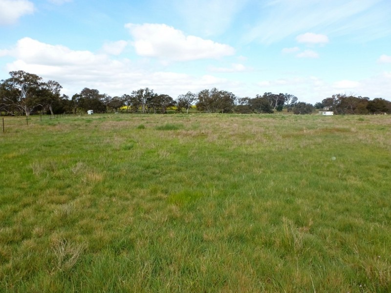 lots 19and23 Mortlake – Ararat Road, Maroona VIC 3377