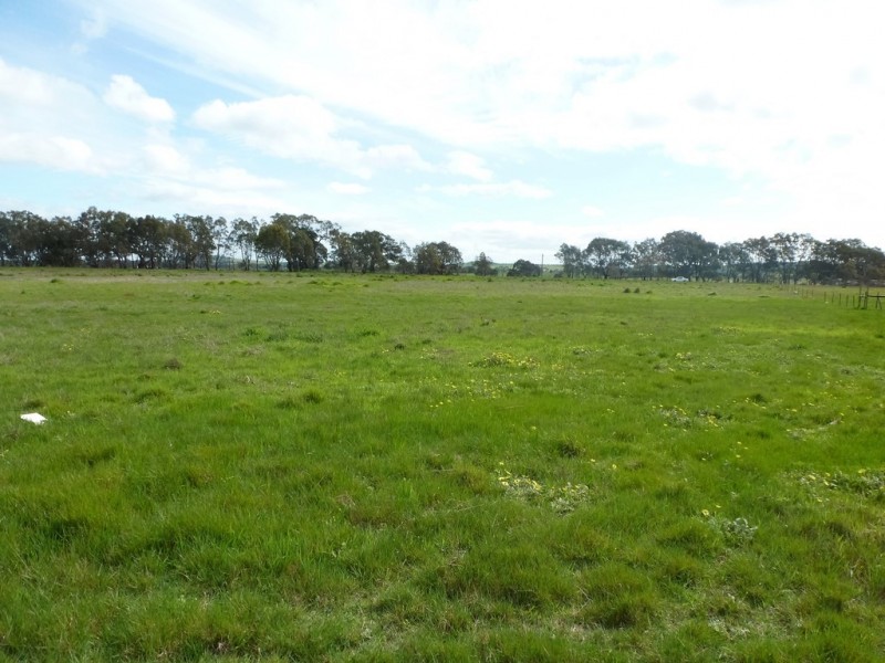 lots 19and23 Mortlake – Ararat Road, Maroona VIC 3377