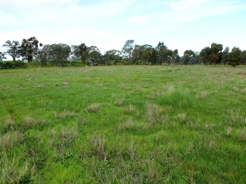 lots 19and23 Mortlake – Ararat Road, Maroona VIC 3377