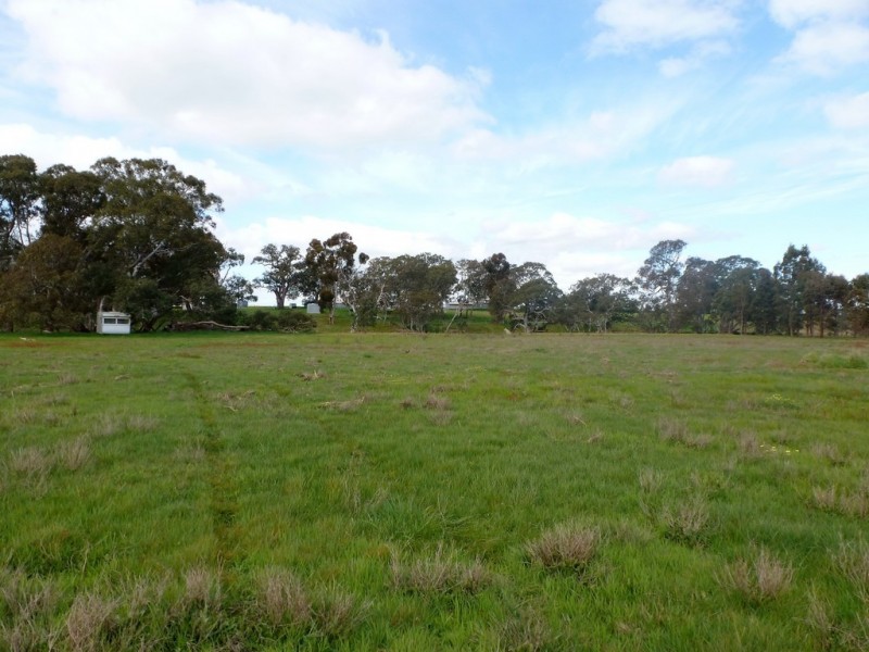 lots 19and23 Mortlake – Ararat Road, Maroona VIC 3377