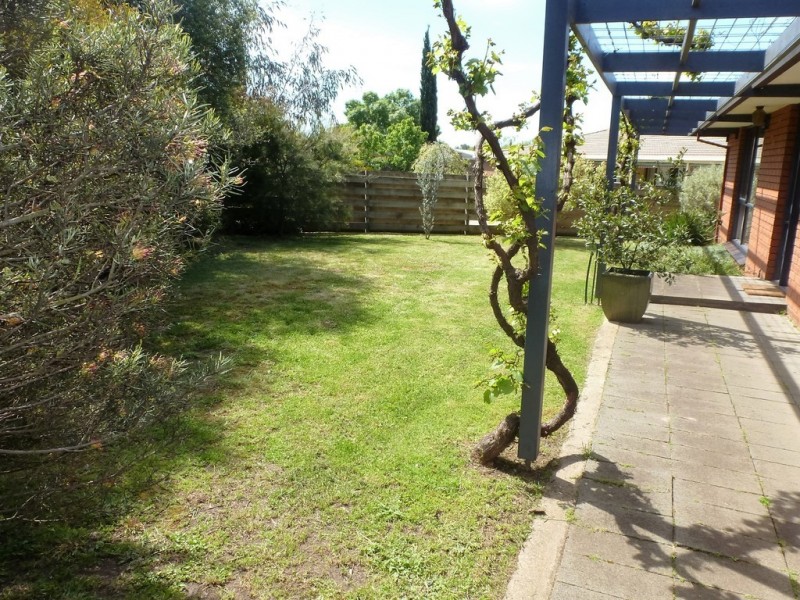 5 Melaleuca Court, Ararat VIC 3377