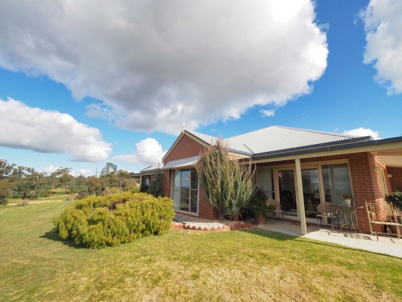 22 Brewster Road, Ararat VIC 3377