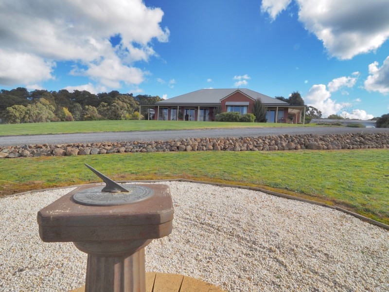 22 Brewster Road, Ararat VIC 3377