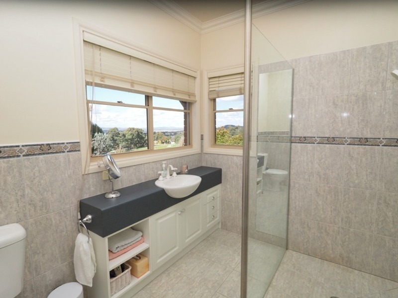 22 Brewster Road, Ararat VIC 3377