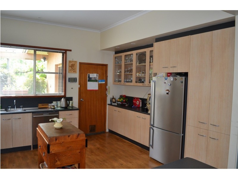 1426 Western Highway, Great Western VIC 3374