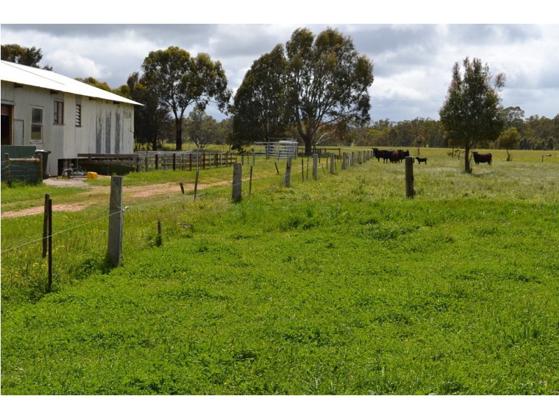 1426 Western Highway, Great Western VIC 3374