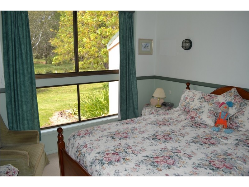 1426 Western Highway, Great Western VIC 3374