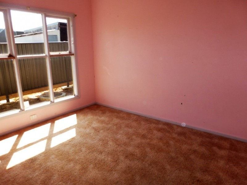 239 Western Highway, Ararat VIC 3377