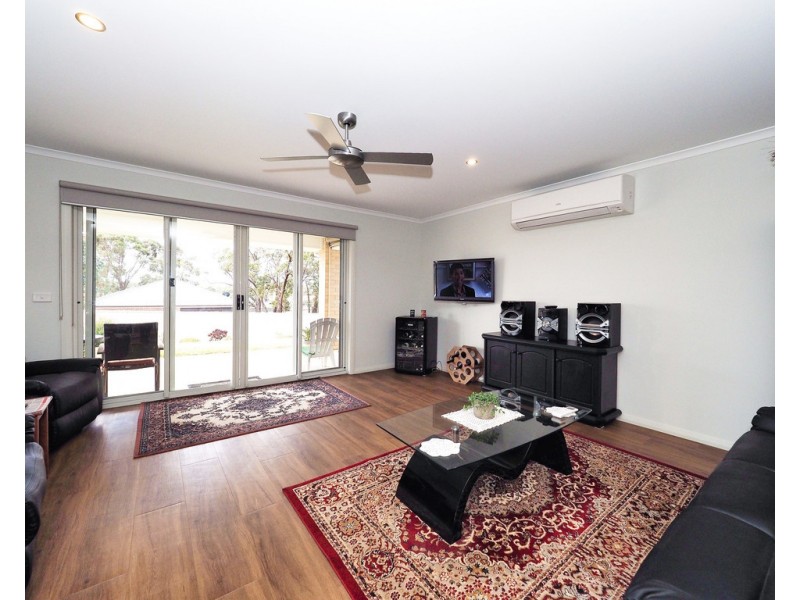 7 Heath Court, Beaufort VIC 3373