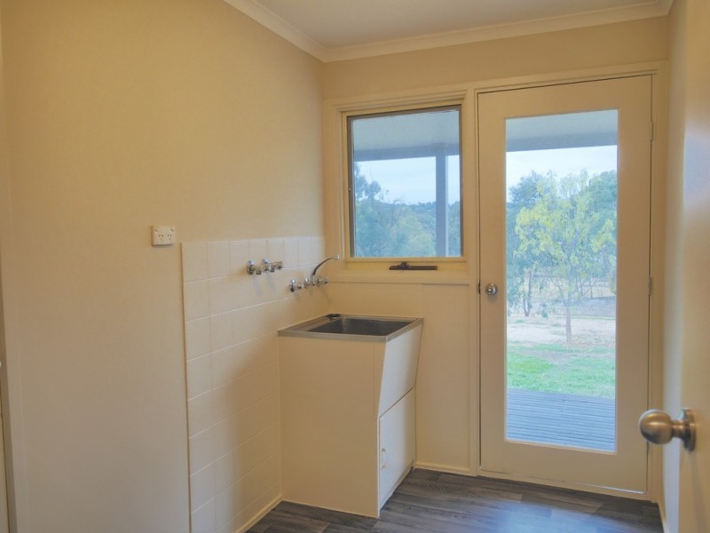 61 BYRON ROAD, Cathcart VIC 3377