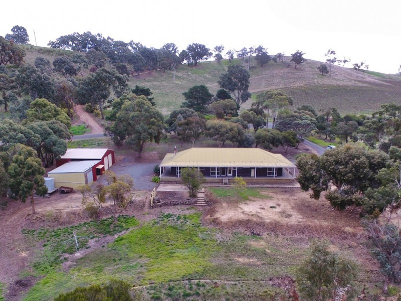 61 BYRON ROAD, Cathcart VIC 3377