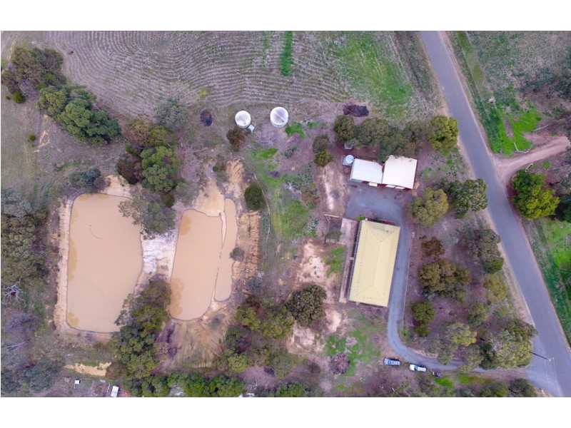 61 BYRON ROAD, Cathcart VIC 3377