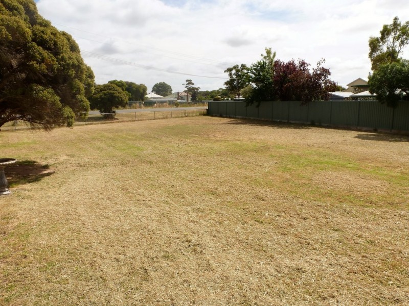 10-12 Grano Street, Ararat VIC 3377