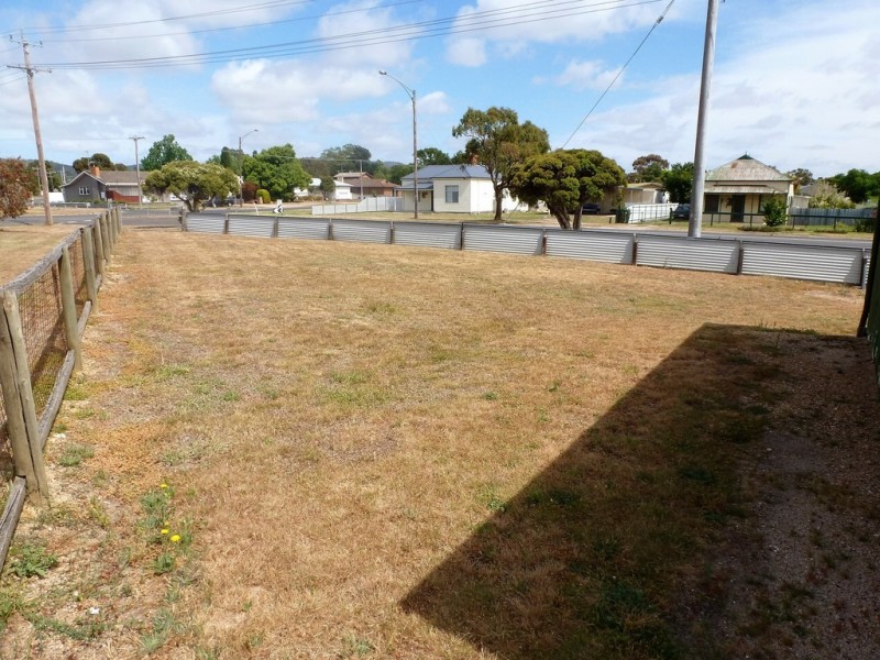 10-12 Grano Street, Ararat VIC 3377