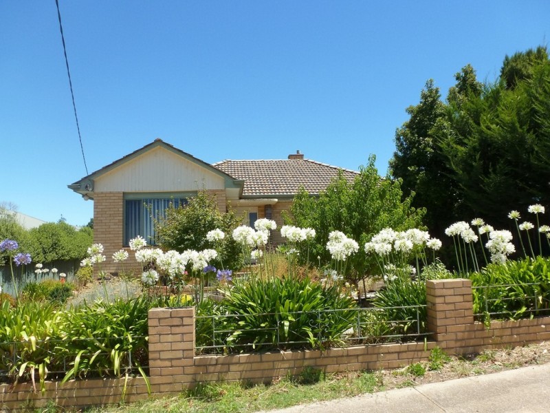 4 Vanstan Street, Ararat VIC 3377