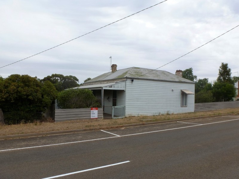 11 Brooke Street, Moyston VIC 3377