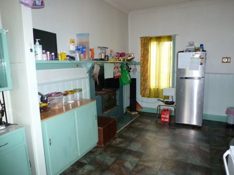 11 Brooke Street, Moyston VIC 3377