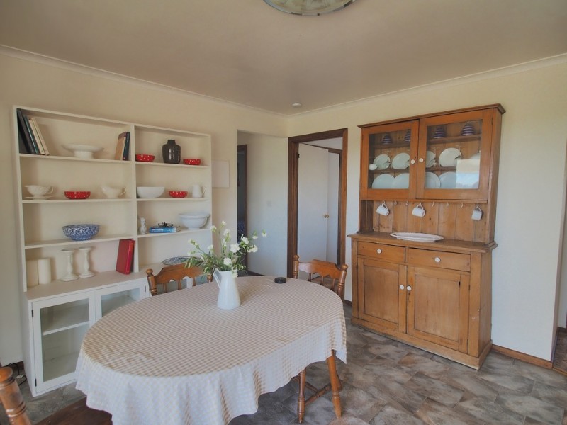 105 Rifle Butts Road, Landsborough VIC 3384