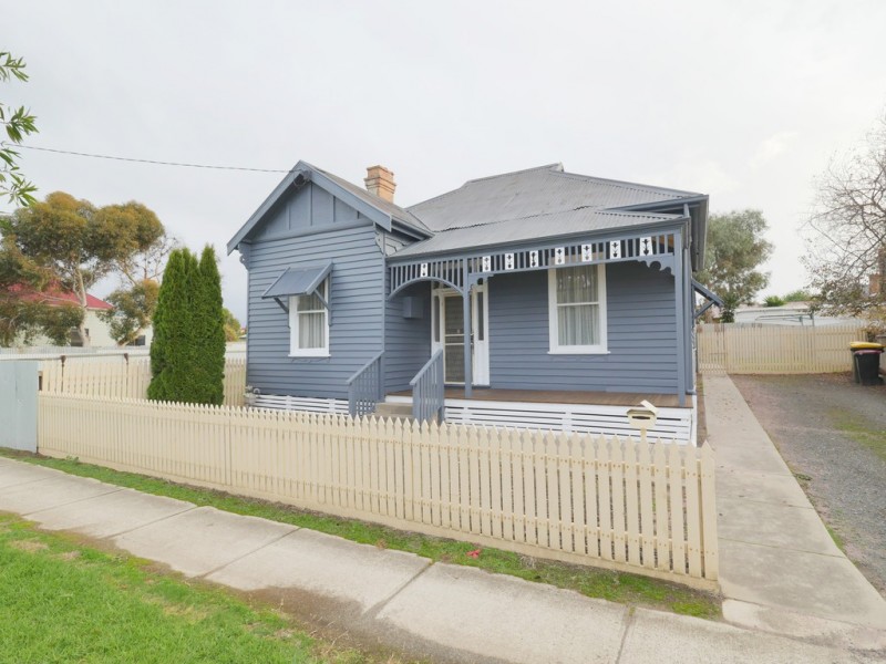 49 Albert Street, Ararat VIC 3377