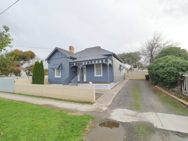 49 Albert Street, Ararat VIC 3377