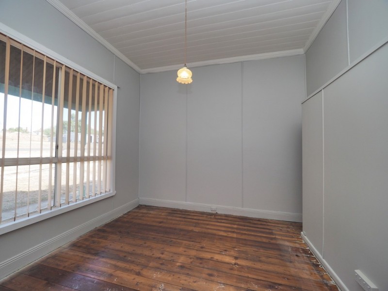 9 Currajong Avenue, Ararat VIC 3377