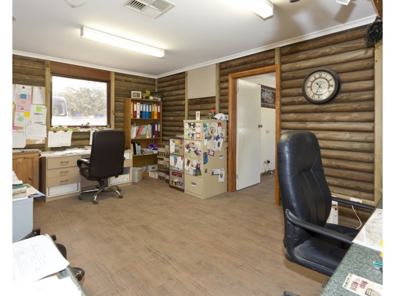 23 Horsham Road, Stawell VIC 3380