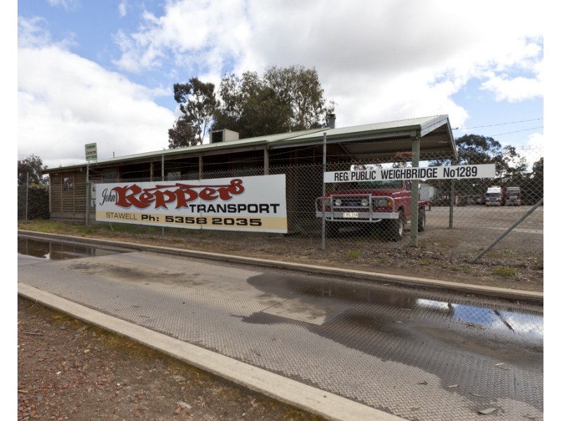 23 Horsham Road, Stawell VIC 3380