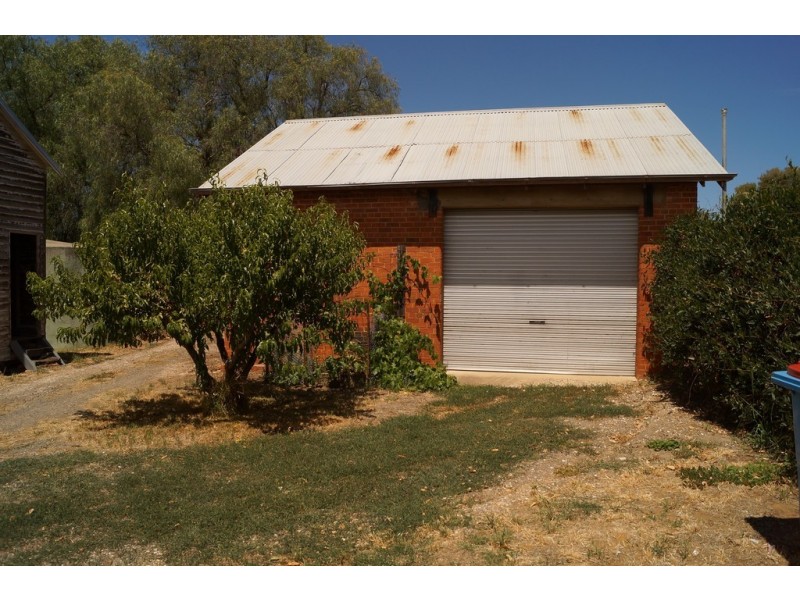 64 Burke Street, Landsborough VIC 3384