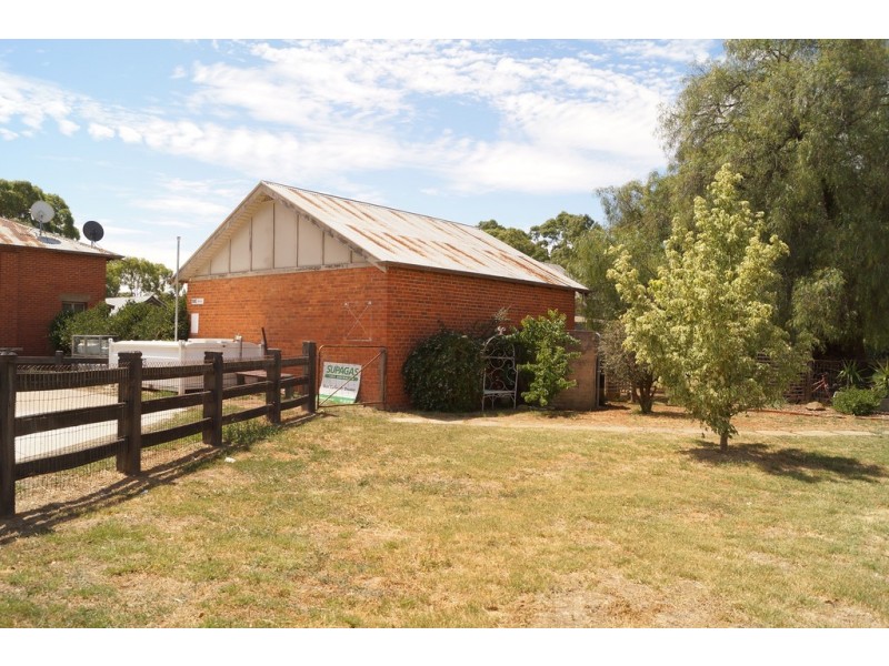 64 Burke Street, Landsborough VIC 3384